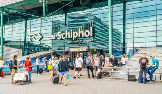 Το αεροδρόμιο του Άμστερνταμ ζήτησε από αεροπορικές εταιρείες να ακυρώσουν πτήσεις