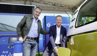 Συμφωνία Volkswagen Group και BP για ανάπτυξη δικτύου ταχυφορτιστών