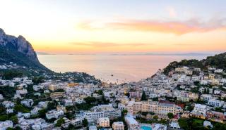 Κάπρι: Απαγορεύτηκαν οι αφίξεις τουριστών λόγω λειψυδρίας