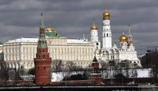 Το Κρεμλίνο διαψεύδει πως Ρώσοι πράκτορες παρακολουθούσαν το κινητό της Τρας
