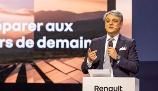 CEO Renault: «Θα χαθούν έως 70.000 θέσεις εργασίας στη Γαλλία από την απαγόρευση πώλησης συμβατικών αυτοκινήτων»