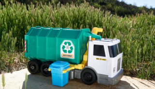 Η Mattel διευρύνει την γκάμα βιώσιμων προϊόντων της με το αυτοκινητάκι Matchbox Tesla Roadster