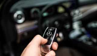 Η Mercedes μειώνει τις τιμές πώλησης των ηλεκτρικών οχημάτων στην Κίνα - Απώλειες για τη μετοχή