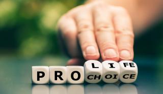 ΗΠΑ: Οι pro-life ακτιβιστές θέλουν «να αναγνωριστούν στο έμβρυο ίσα δικαιώματα»