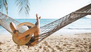 Πρόσω ολοταχώς για πλήρη ανάκαμψη του τουρισμού το 2023