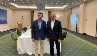 Σκρέκας: Συνάντηση με τον Αζέρο ομόλογο του - Ενεργειακή κρίση, IGB, διμερής συνεργασία στην ατζέντα