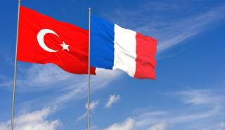 Η Γαλλία στέλνει ένα νοσοκομείο εκστρατείας και άλλους 83 διασώστες στην Τουρκία