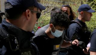 Με διαφορετικά ονόματα και τρεις ηλικίες γέννησης κυκλοφορούσε ο Πακιστανός γυναικοκτόνος