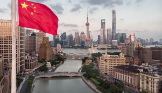 ΗΠΑ: Επιταχύνονται οι διαδικασίες για τη διαγραφή κινεζικών μετοχών από τα ταμπλό της Wall Street