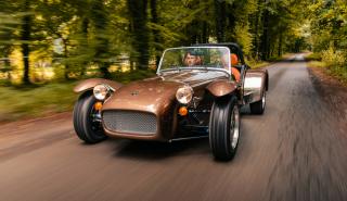 Νεοκλασικό DNA και σύγχρονες επιδόσεις στο νέο αυτοκίνητο της Caterham