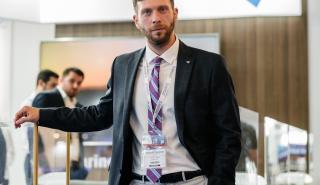 Βερούλης (ΕΛΙΝΟΙΛ): Πράσινες επενδύσεις και συμβατικά καύσιμα, συνοδοιπόροι στο δρόμο για την ενεργειακή μετάβαση