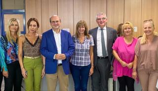 Χατζηδάκης: Απροειδοποίητη επίσκεψη στον ΕΦΚΑ Νεάπολης - «Οι πολίτες είναι ικανοποιημένοι, ο υπουργός όχι»