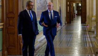 Δένδιας-Κλέβερλι: Κοινή δέσμευση για σταθερότητα και ασφάλεια στα Δ. Βαλκάνια και την Αν. Μεσόγειο