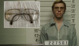 Κάποιος αποφάσισε να πουλήσει τα γυαλιά του Jeffrey Dahmer για 150.000 ευρώ