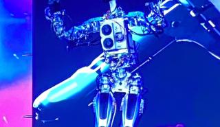 Tesla Optimus: Αποχώρησε ο αντιπρόεδρος Μίλαν Κόβατς