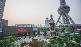 Σανγκάη: «Λουκέτο» ξανά στη Disneyland λόγω COVID - Έμεινε ανοιχτή για... 4 ημέρες