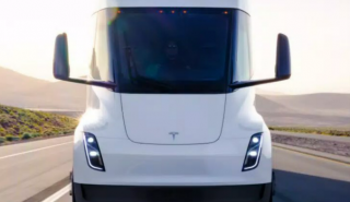 Tesla: Τον Δεκέμβριο οι παραδόσεις των πρώτων ηλεκτρικών φορτηγών Semi στην Pepsi