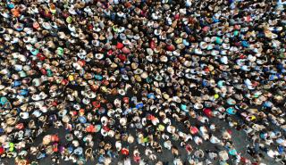 8 δισεκατομμύρια άνθρωποι: Τα σημεία «κλειδιά» στην απογραφή του παγκόσμιου πληθυσμού