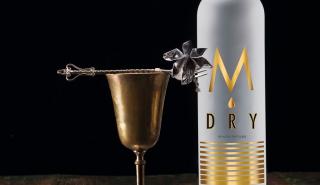 M DRY Mastiha: Η πρώτη Dry Μαστίχα βρίσκεται στο γιορτινό καλάθι των Cellier