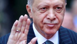 Τουρκία: Ενόψει των εκλογών, ο Ερντογάν υπόσχεται νέα αύξηση του κατώτατου μισθού