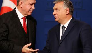 Ερντογάν: Με τακτικές Όρμπαν θα δώσει τη μάχη των εκλογών
