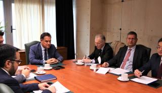 Συνάντηση Γεωργιάδη με το προεδρείο της ΕΕΤ για το Νόμο περί phising