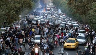 Ιράν: Τουλάχιστον 522 οι νεκροί στις διαδηλώσεις - Πάνω από 20.000 συλλήψεις