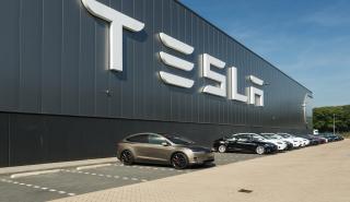 Tesla: Kλείνει για 2 εβδομάδες το gigafactory στη Γερμανία λόγω έλλειψης εξαρτημάτων