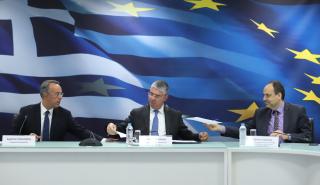 Νέες συμφωνίες με ΕΤΕπ: «Ένεση» 900 εκατ. ευρώ για επενδύσεις στον δημόσιο τομέα της Ελλάδας