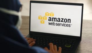 Εκατοντάδες απολύσεις από την Amazon Web Services