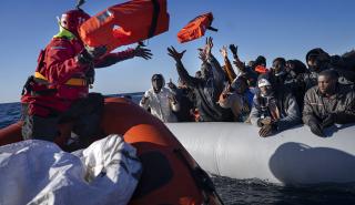 FAZ: Η Ιταλία μπορεί να μπλοκάρει τη μεταρρύθμιση ασύλου στο μεταναστευτικό