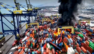 Τουρκία: Σοβαρές ζημιές στο λιμάνι του Ισκεντερούν μετά τους σεισμούς και την φωτιά