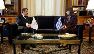 Σακελλαροπούλου σε Αναστασιάδη: «Κορυφαίο εθνικό ζήτημα στην ελληνική εξωτερική πολιτική το Κυπριακό»
