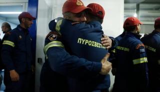 «Ενστικτωδώς έβγαλα τα γάντια μου και της έπιασα τα ποδαράκια όπως κάνω στο γιο μου»: Μαρτυρίες - σοκ από την ΕΜΑΚ