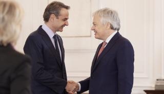 Συνάντηση Μητσοτάκη με τον Επίτροπο Δικαιοσύνης της ΕΕ