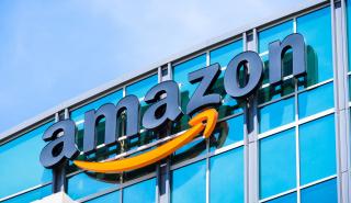 Η μετοχή της Amazon μπαίνει στον Dow Jones