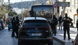 Υπόθεση τρομοκρατίας στο κέντρο της Αθήνας: Προφυλακιστέοι οι δύο συλληφθέντες