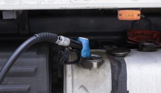 Καύσιμα: Ανοδικά κινείται η τιμή της βενζίνης – Την έξοδο του Πάσχα αναμένει η αγορά
