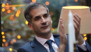 Μπακογιάννης: Πρέπει να ακούσουμε τους νέους ανθρώπους, να τους μιλήσουμε πρακτικά και ρεαλιστικά