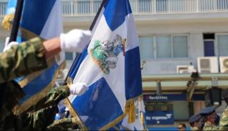 Ξεκίνησε η μεγάλη στρατιωτική παρέλαση στην Αθήνα - Με λαμπρότητα τιμά η Ελλάδα τον ξεσηκωμό του Γένους