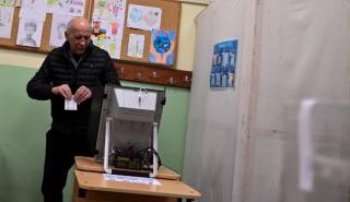 Βουλγαρία: Νέο πολιτικό αδιέξοδο ενόψει - Άνοδος «σοκ» της φιλορωσικής ακροδεξιάς στις εκλογές