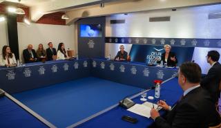 Οικονομικό Φόρουμ των Δελφών: Οι προκαταλήψεις κύριο εμπόδιο για τις γυναίκες εργαζόμενες 