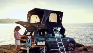 Η νέα σκηνή της Dometic φουσκώνει σε 2 λεπτά στην οροφή του αυτοκινήτου σας