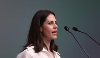 Αναδίπλωση Χρονοπούλου για τη δήλωση περί αυξήσεων φόρων - «Έκανα σαρδάμ»