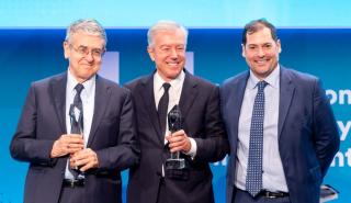 Τιμητική βράβευση σε Σταύρο & Ανδρέα Ανδρεάδη για τη συνεισφορά τους στον κλάδο φιλοξενίας