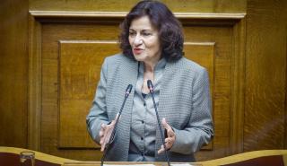 Θεανώ Φωτίου: «Με βάση τα εισοδήματα, η μεσαία τάξη είναι στα 5.000 ευρώ»