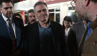 ΣΥΡΙΖΑ: «Αλλαγή προσώπων» έθεσε ο Τσακαλώτος, για την επόμενη μέρα - «Δεν τίθεται θέμα ηγεσίας»