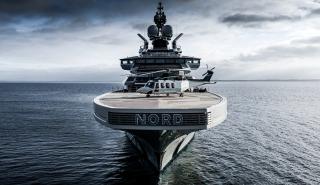Ρωσικό superyacht διέσχισε τα Στενά του Ορμούζ παρά τον αποκλεισμό