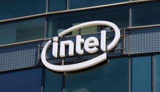 Intel: Κάτω από τις προσδοκίες τα έσοδα στο α' τρίμηνο - Απώλειες 8% για τη μετοχή