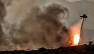 Ανεξέλεγκτη η πύρινη λαίλαπα στην Ρόδο - Μεγάλες αναζωπυρώσεις σε Μέγαρα, Δερβενοχώρια και Λουτράκι